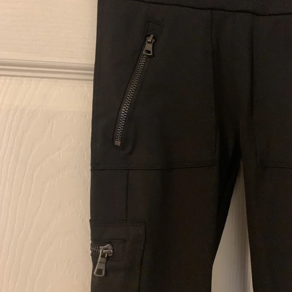 Black Zip Pocket Yoga Pant by Justice - Picture 2 of 4
